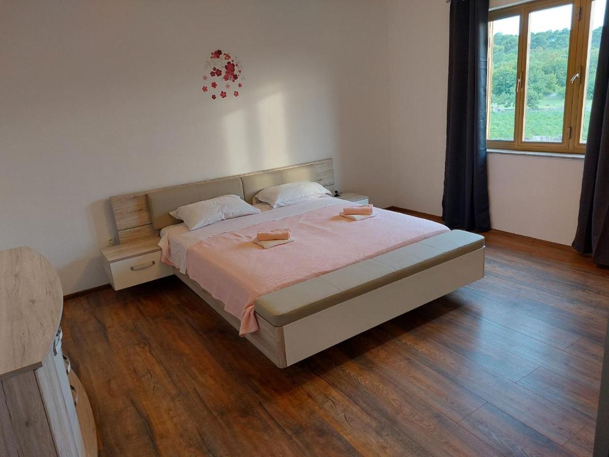 Apartments Baksa กานฟานาร์ ภายนอก รูปภาพ