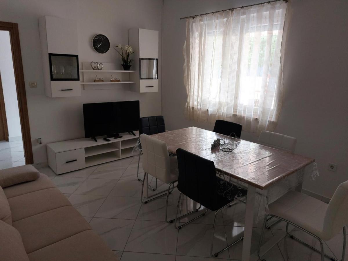 Apartments Baksa กานฟานาร์ ภายนอก รูปภาพ
