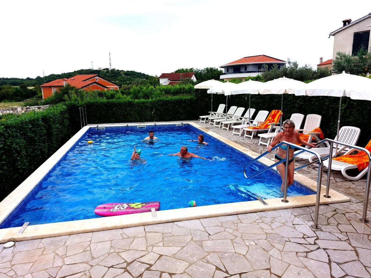 Apartments Baksa กานฟานาร์ ภายนอก รูปภาพ